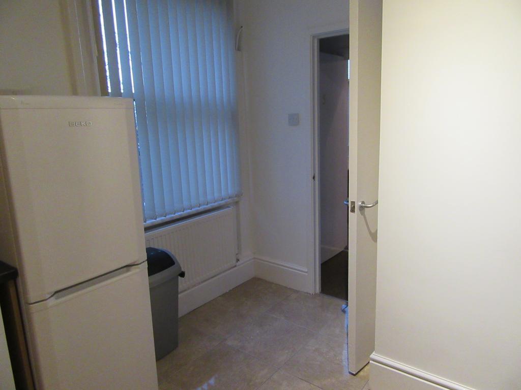 No 5 - Large 1 Bed Near Sefton Park And Lark Lane Lägenhet Liverpool Exteriör bild
